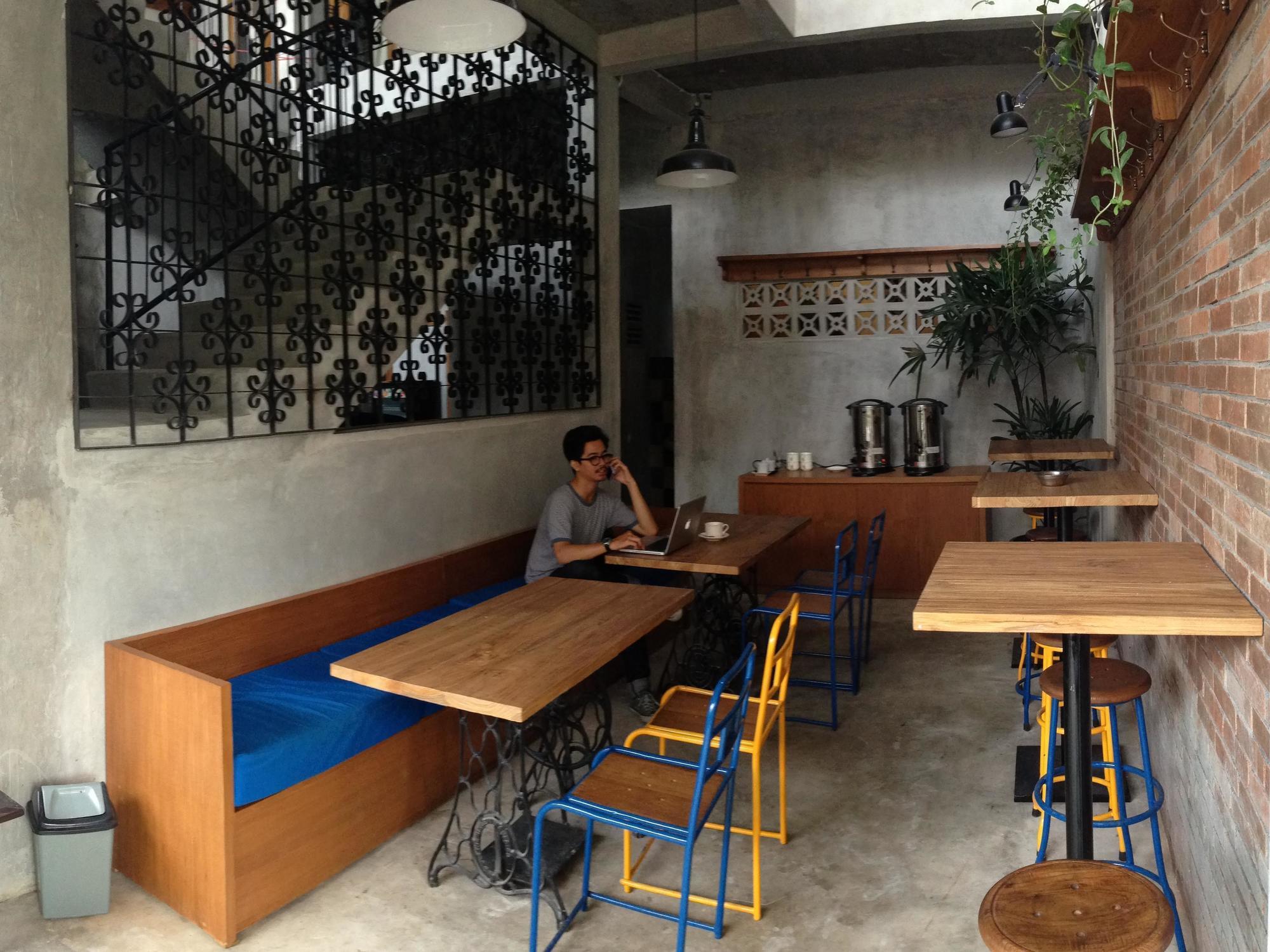 Pawon Cokelat Guesthouse Yogyakarta Exterior photo